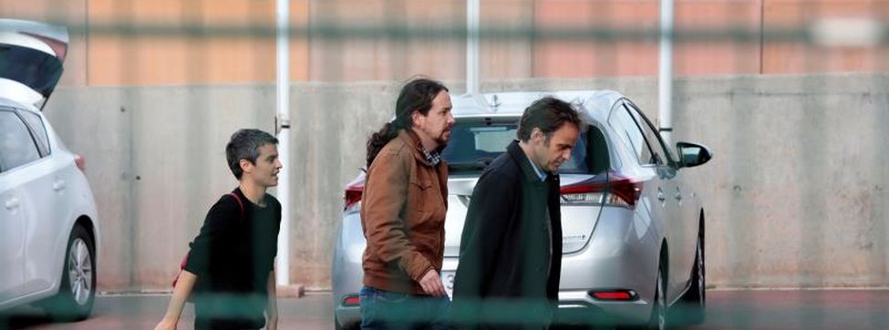 Pablo Iglesias bezoekt Oriol Junqueras